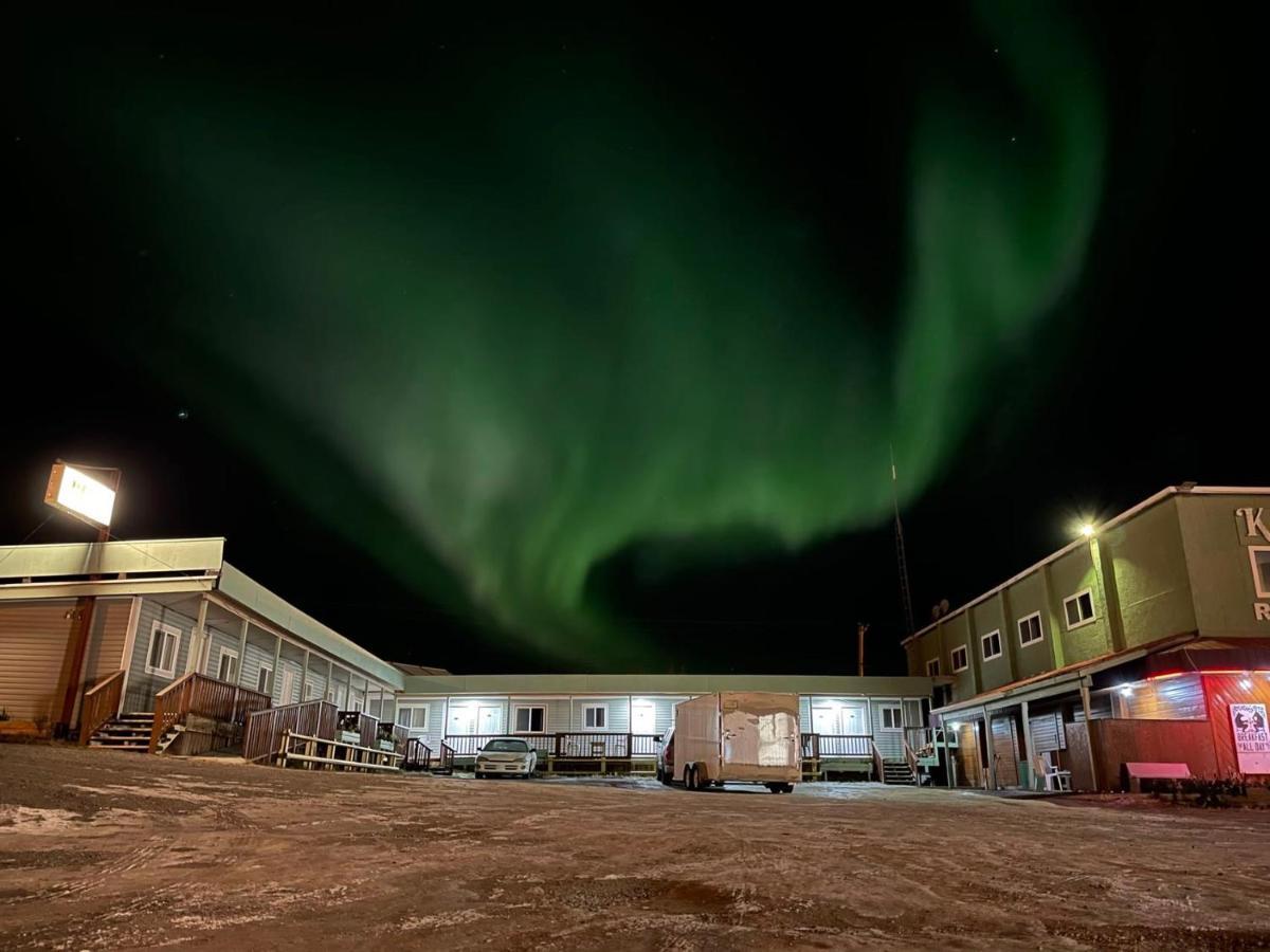 Kluane Park Inn Haines Junction Buitenkant foto